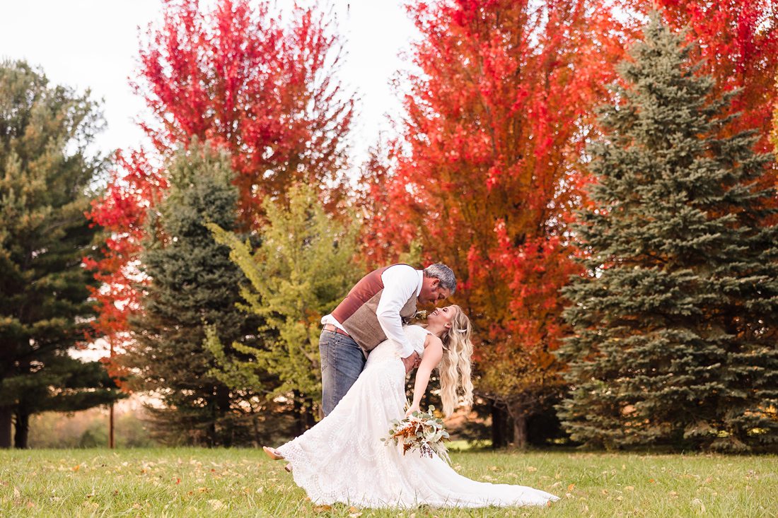 Canady + Sean enjoy their fall wedding at the Hesed House in Heyworth, Illinois