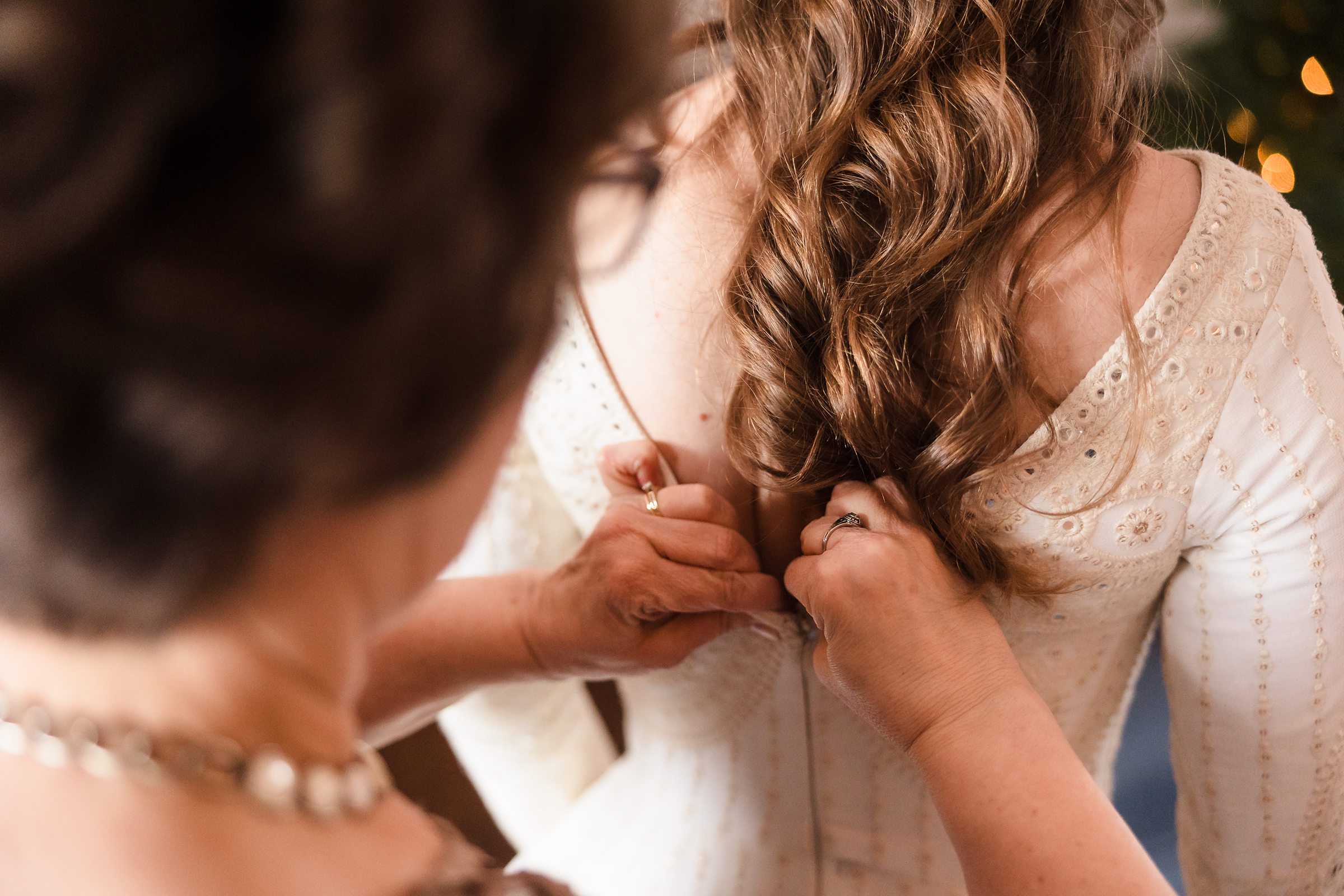Bride gets ready for her wedding in Bloomington-Normal, Illinois.