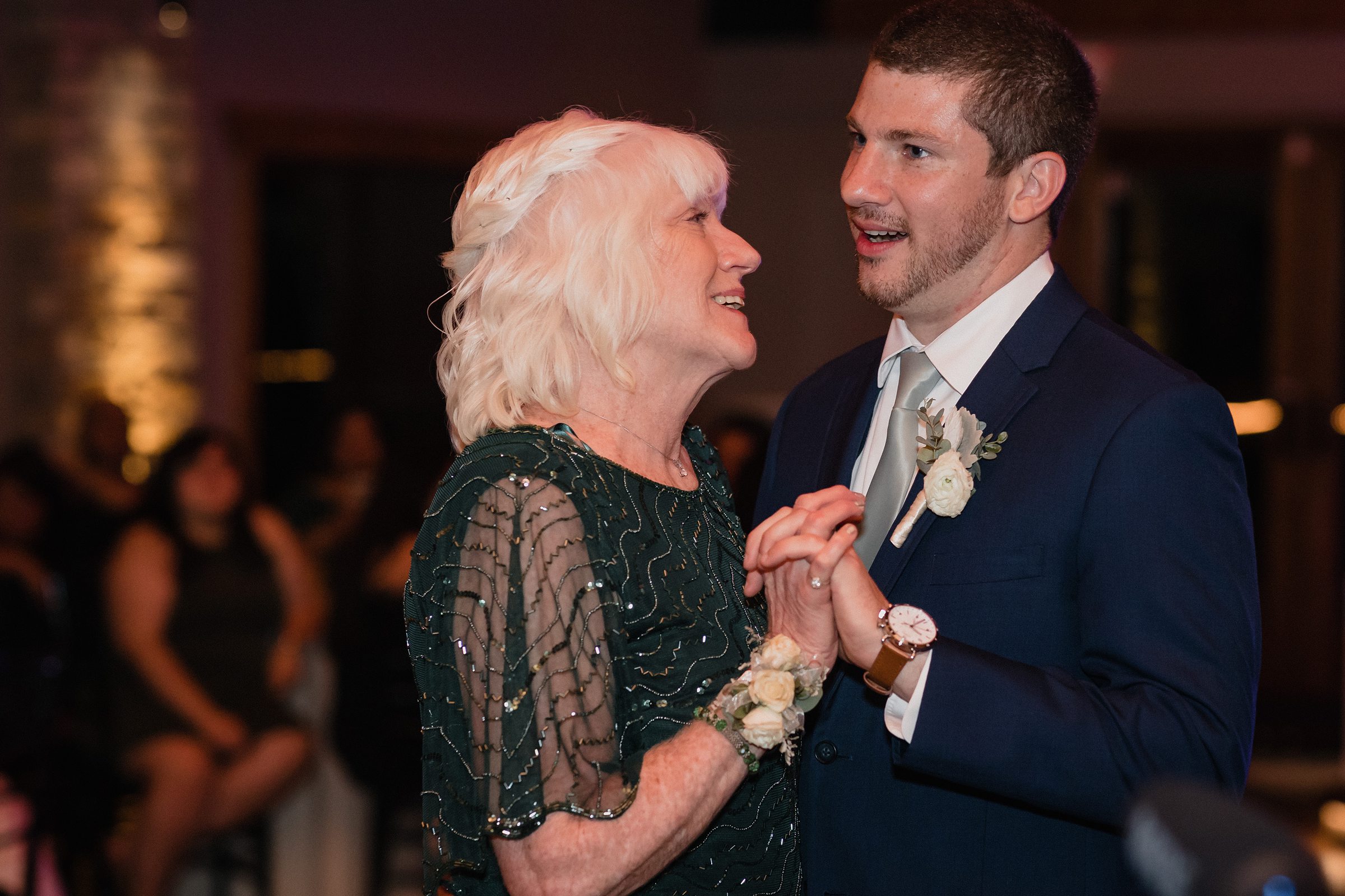 Groom dances with his mom during his wedding at the Fisherman's Inn in Elburn, Illinois.