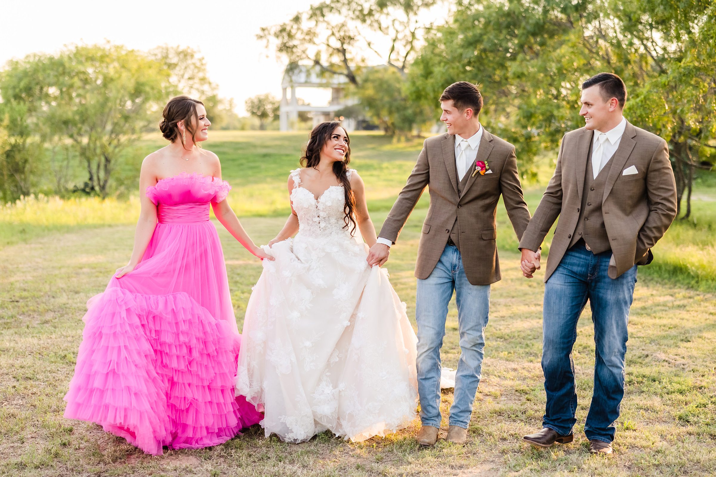 Bridal Party at the Grandview wedding venue in La Vernia, Texas.